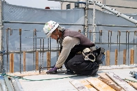 In the construction industry, an aging workforce may be partly to blame for the high number of people who suffer from heatstrokes at work. | Louise Claire WAGNER