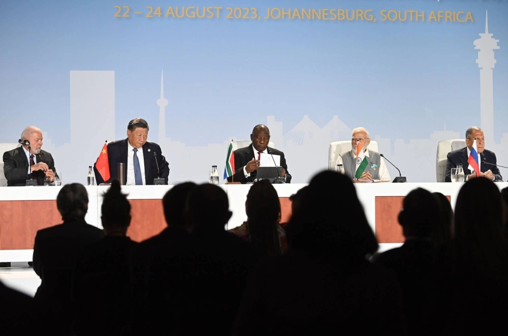 (From left to right) Brazilian President Luiz Inacio Lula da Silva, Chinese President Xi Jinping, South African President Cyril Ramaphosa, Indian President Narendra Modi and Russian foreign minister Sergey Lavrov on the closing day of the BRICS summit in Johannesburg on Thursday.  (From left to right) Brazilian President Luiz Inacio Lula da Silva, Chinese President Xi Jinping, South African President Cyril Ramaphosa, Indian President Narendra Modi and Russian foreign minister Sergey Lavrov on the closing day of the BRICS summit in Johannesburg on Thursday.