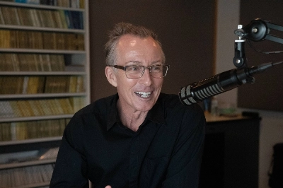 Guy Perryman hosts the Tokyo-based "Guy Perryman Show" on InterFM on Friday mornings. Guy Perryman hosts the Tokyo-based "Guy Perryman Show" on InterFM on Friday mornings.