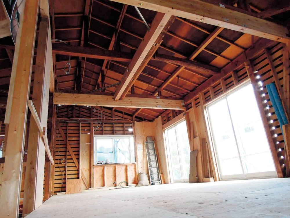 A house undergoing renovation by Sumitomo Realty & Development in Tokyo in February 2021. Japan has long been wedded to a scrap-and-rebuild culture, which comes with a larger environmental footprint, but the refurbishment of housing has grown in popularity in recent years. A house undergoing renovation by Sumitomo Realty & Development in Tokyo in February 2021. Japan has long been wedded to a scrap-and-rebuild culture, which comes with a larger environmental footprint, but the refurbishment of housing has grown in popularity in recent years.