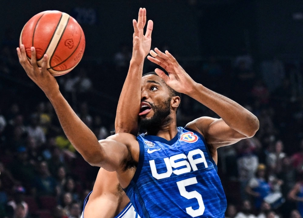 Mikal Bridges of the U.S. lays up during a FIBA Basketball World Cup quarterfinal match against Italy in Manila on Tuesday. Mikal Bridges of the U.S. lays up during a FIBA Basketball World Cup quarterfinal match against Italy in Manila on Tuesday.