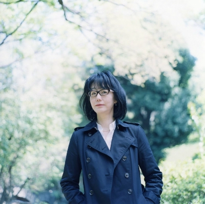 In "Dragon Palace," Hiromi Kawakami's new collection of short stories, middle-aged and elderly characters inhabit a world in which sexuality and attractiveness are liberated. In "Dragon Palace," Hiromi Kawakami's new collection of short stories, middle-aged and elderly characters inhabit a world in which sexuality and attractiveness are liberated.