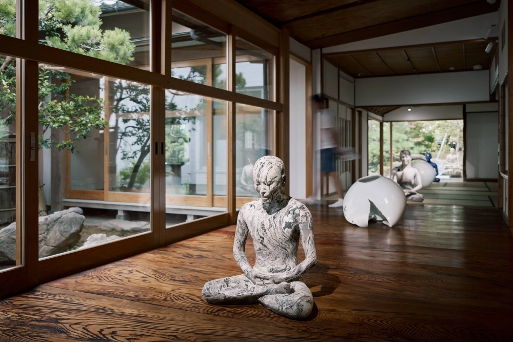 Takahiro Kondo’s meditative figures, made after the 2011 Tohoku earthquake and on display at the Rakusuitei Museum of Art, were cast from his own body to commemorate both the living and the dead. Takahiro Kondo’s meditative figures, made after the 2011 Tohoku earthquake and on display at the Rakusuitei Museum of Art, were cast from his own body to commemorate both the living and the dead.