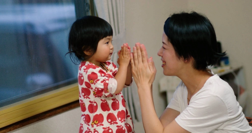 Vagaries in Japanese law mean single mothers are sometimes left without financial support from their former partners. Vagaries in Japanese law mean single mothers are sometimes left without financial support from their former partners.