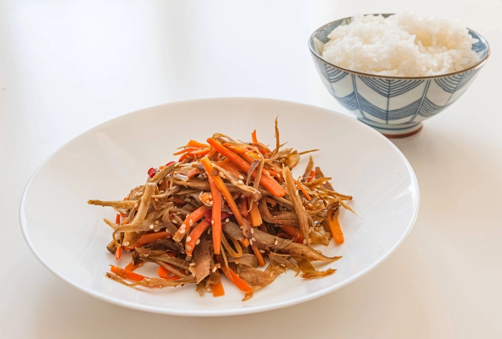 This stir-fry is a staple of many Japanese meals, and the techniques used to make are also commonly used throughout traditional cuisine. This stir-fry is a staple of many Japanese meals, and the techniques used to make are also commonly used throughout traditional cuisine.