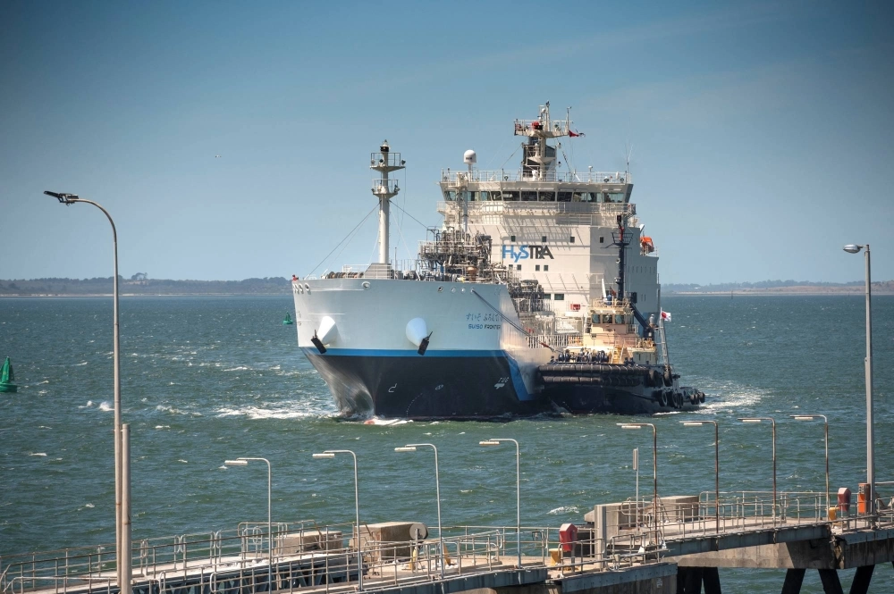 The Suiso Frontier hydrogen carrier, built by Kawasaki Heavy Industries, in January 2022.  The Suiso Frontier hydrogen carrier, built by Kawasaki Heavy Industries, in January 2022.