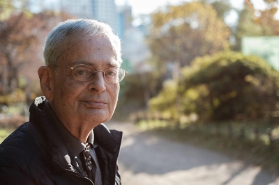 Janos Cegledy sits in a park in Tokyo's Nerima Ward. The pianist says Japan suits him, “There is a certain civility and politeness here which you don’t find anywhere else.” Janos Cegledy sits in a park in Tokyo's Nerima Ward. The pianist says Japan suits him, “There is a certain civility and politeness here which you don’t find anywhere else.”