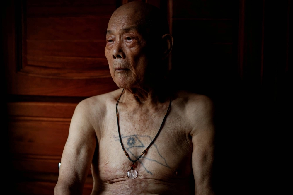 Wang Chih-chuan, 93, a Korean war prisoner who came to Taiwan and eventually fought in Kinmen, joined the Chinese army when he was 13, which he said was a result of press-ganging.  Wang Chih-chuan, 93, a Korean war prisoner who came to Taiwan and eventually fought in Kinmen, joined the Chinese army when he was 13, which he said was a result of press-ganging.