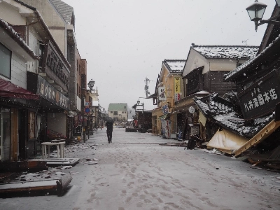 Snow falls on collapsed buildings in the city of Wajima, Ishikawa Prefecture, on Jan. 7, as the area began to look toward recovery from the massive earthquake that struck on Jan. 1. Snow falls on collapsed buildings in the city of Wajima, Ishikawa Prefecture, on Jan. 7, as the area began to look toward recovery from the massive earthquake that struck on Jan. 1.