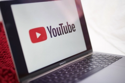 Around 100 YouTube channels actively deny climate change, while also spreading videos attacking solutions such as wind and solar.  Around 100 YouTube channels actively deny climate change, while also spreading videos attacking solutions such as wind and solar.