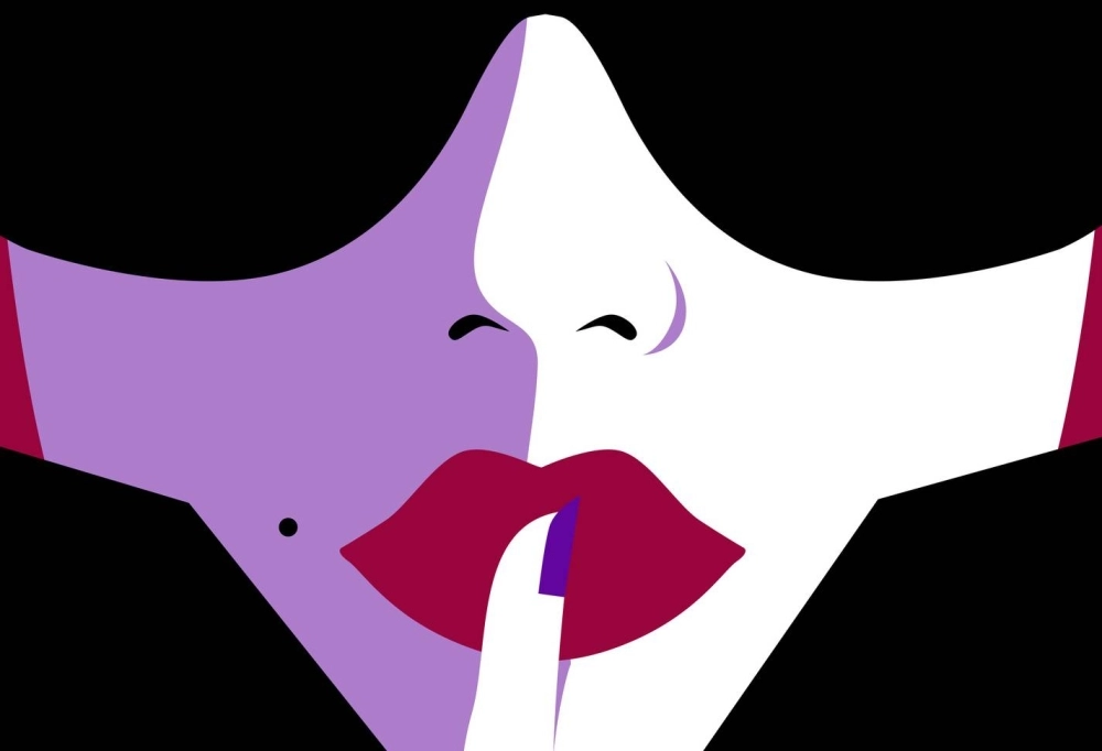 A single mom in Kobe moonlights as a sleuth in Simon Rowe’s “Mami Suzuki: Private Eye.” A single mom in Kobe moonlights as a sleuth in Simon Rowe’s “Mami Suzuki: Private Eye.”