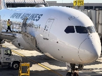 Japan Airlines has reported third-quarter income that beat average analyst estimates. | AFP-JIJI