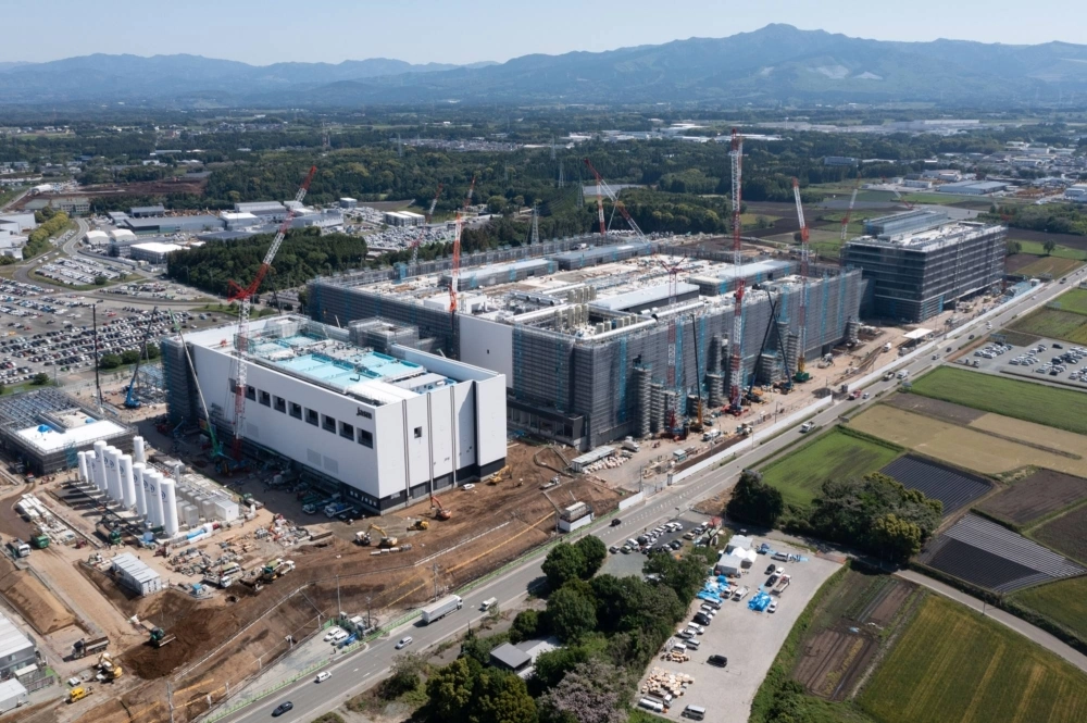 Taiwan Semiconductor Manufacturing Co.’s new factory in the town of Kikuyo, Kumamoto Prefecture, in May. The firm plans to build a second chip fabrication plant in the prefecture. Taiwan Semiconductor Manufacturing Co.’s new factory in the town of Kikuyo, Kumamoto Prefecture, in May. The firm plans to build a second chip fabrication plant in the prefecture.
