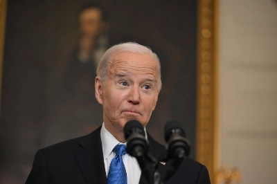 U.S. President Joe Biden has presided over a growing economy and some foreign leaders have said after meeting him that he is sharp and focused in private meetings, but his age is still an issue that is posing a drag on his poll numbers. U.S. President Joe Biden has presided over a growing economy and some foreign leaders have said after meeting him that he is sharp and focused in private meetings, but his age is still an issue that is posing a drag on his poll numbers.