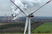 What role should money from oil and gas — the very industry that’s the main contributor to global warming — have in funding the work of climate scientists? | Bloomberg