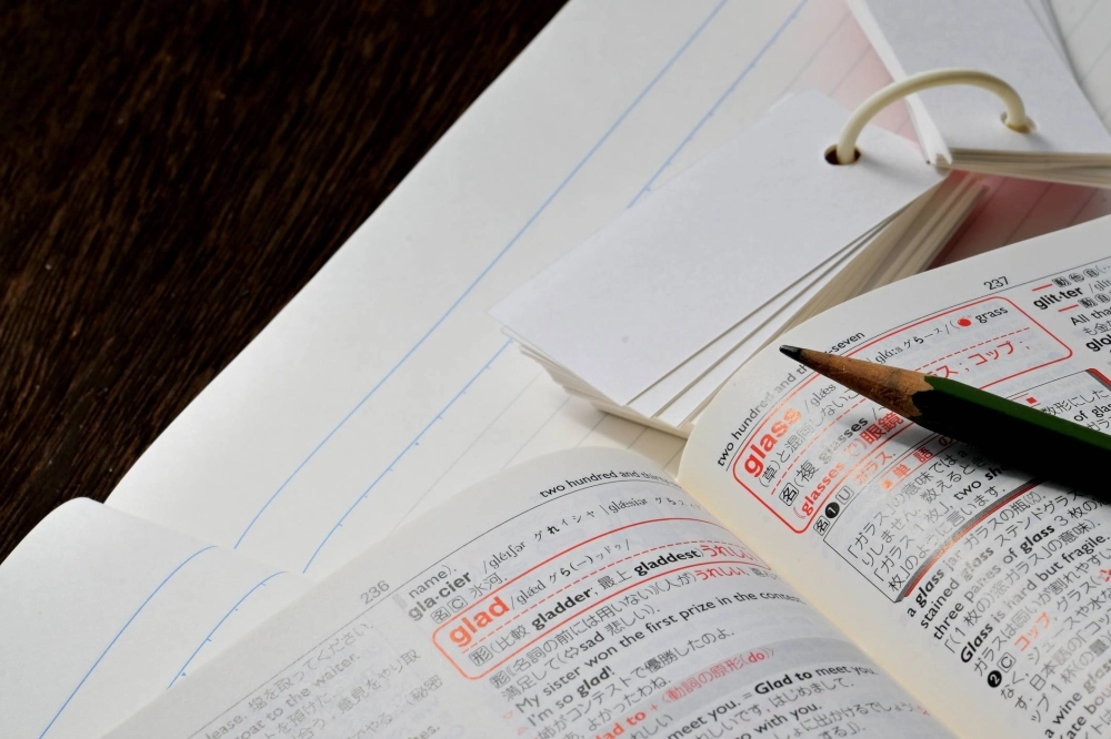 The Agency for Cultural Affairs recently recommended that official romanization rules be switched from the Kunrei to Hepburn system. The Agency for Cultural Affairs recently recommended that official romanization rules be switched from the Kunrei to Hepburn system.