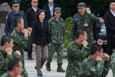 Taiwan President Tsai Ing-wen visits army bases ahead of the Lunar New Year in Hsinchu, Taiwan, on Feb. 6. Taiwan President Tsai Ing-wen visits army bases ahead of the Lunar New Year in Hsinchu, Taiwan, on Feb. 6.