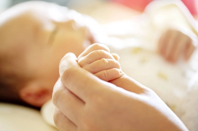 Japan will charge members of medical insurance programs with fees starting in fiscal 2026 to tackle the country's sluggish birthrate. Japan will charge members of medical insurance programs with fees starting in fiscal 2026 to tackle the country's sluggish birthrate.