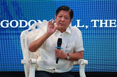 Philippine President Ferdinand Marcos answers questions from the media in Manila on Monday. Marcos has said that the Philippines will invoke its defense treaty with the U.S. if a Filipino soldier dies from a foreign attack. Philippine President Ferdinand Marcos answers questions from the media in Manila on Monday. Marcos has said that the Philippines will invoke its defense treaty with the U.S. if a Filipino soldier dies from a foreign attack.