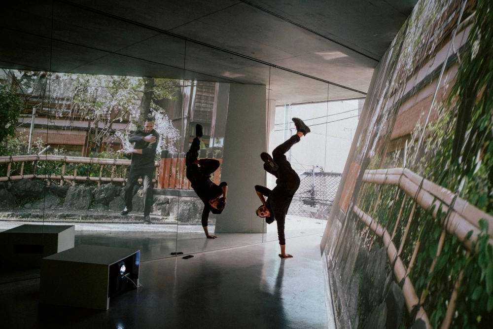 Yassine Alaoui Ismaili, who goes by Yoriyas, turned to photography, shooting motion while in motion himself, after an injury forced him to give up his career as a professional breakdancer. Yassine Alaoui Ismaili, who goes by Yoriyas, turned to photography, shooting motion while in motion himself, after an injury forced him to give up his career as a professional breakdancer.