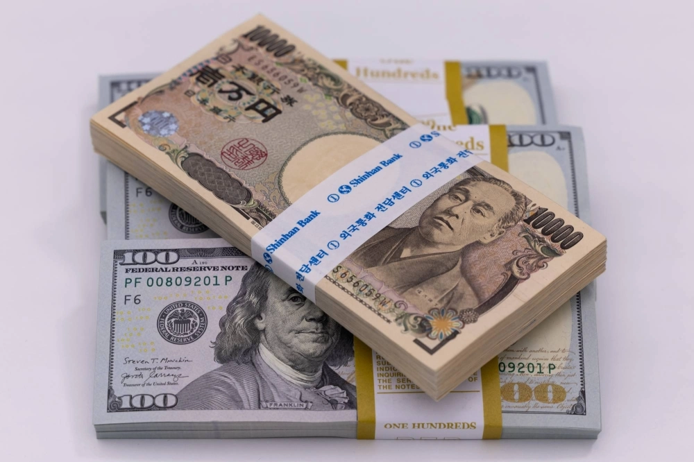 Although current FX interventions are not yet a significant concern for the U.S. Treasury market, large-scale interventions by major holders like Japan or China could pose risks in the future. Although current FX interventions are not yet a significant concern for the U.S. Treasury market, large-scale interventions by major holders like Japan or China could pose risks in the future.