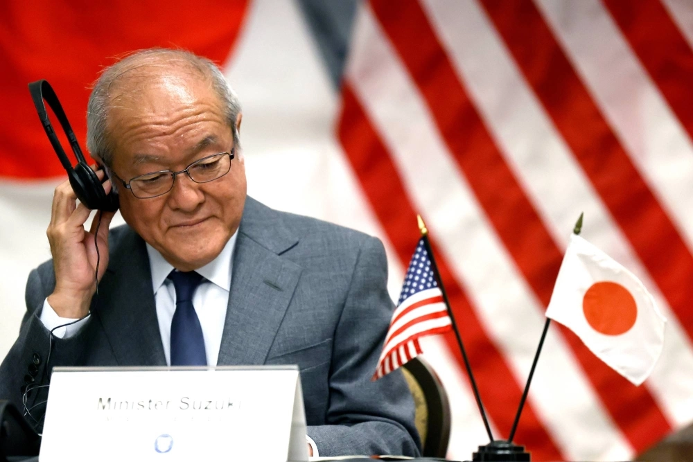 Shunichi Suzuki, Japan's finance minister Shunichi Suzuki, Japan's finance minister