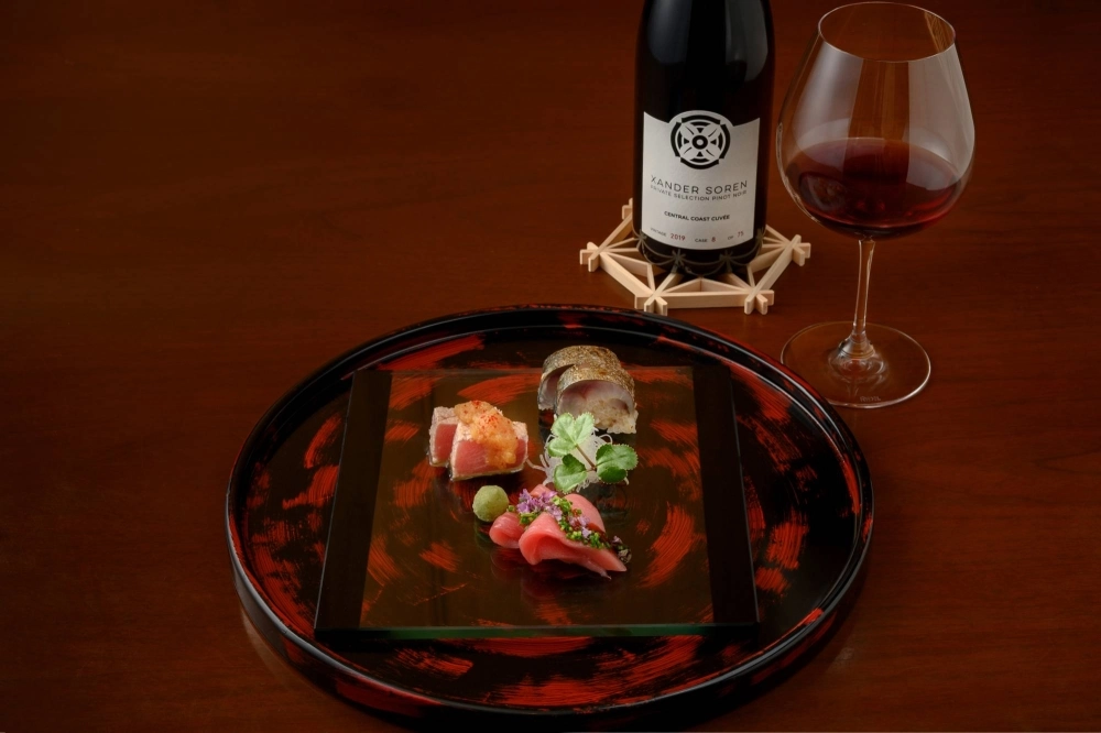Enamored with Japanese cuisine, Xander Soren sought to create the perfect Pinot Noir to suit the country's most common flavors. Enamored with Japanese cuisine, Xander Soren sought to create the perfect Pinot Noir to suit the country's most common flavors.