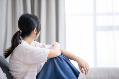 A young woman who has just turned 20 moves in with an eccentric distant cousin in Tokyo after her mother moves to China in Nanae Aoyama's “A Perfect Day to Be Alone.” A young woman who has just turned 20 moves in with an eccentric distant cousin in Tokyo after her mother moves to China in Nanae Aoyama's “A Perfect Day to Be Alone.”