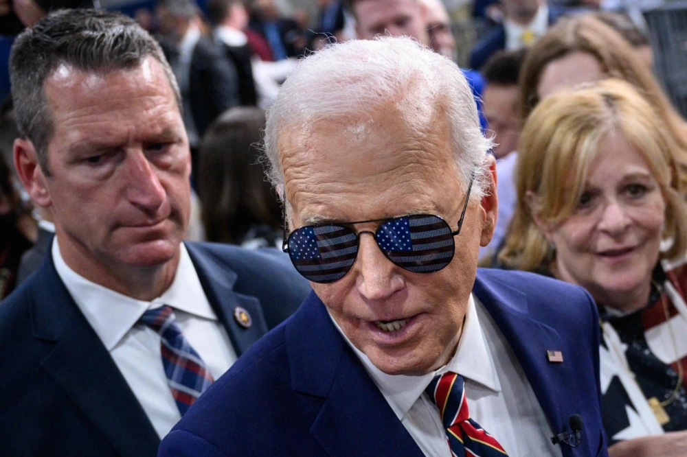 U.S. President Joe Biden has said he has “made clear” to Chinese leader Xi Jinping long-standing U.S. policy that refrains from endorsing Taiwanese independence, but has said the U.S. will defend the island “if China unilaterally tries to change" the status quo. U.S. President Joe Biden has said he has “made clear” to Chinese leader Xi Jinping long-standing U.S. policy that refrains from endorsing Taiwanese independence, but has said the U.S. will defend the island “if China unilaterally tries to change" the status quo.
