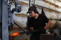 Isamitsu Abe primarily uses Shirogami and Aogami Super steel in his knives. | CASSANDRA LORD