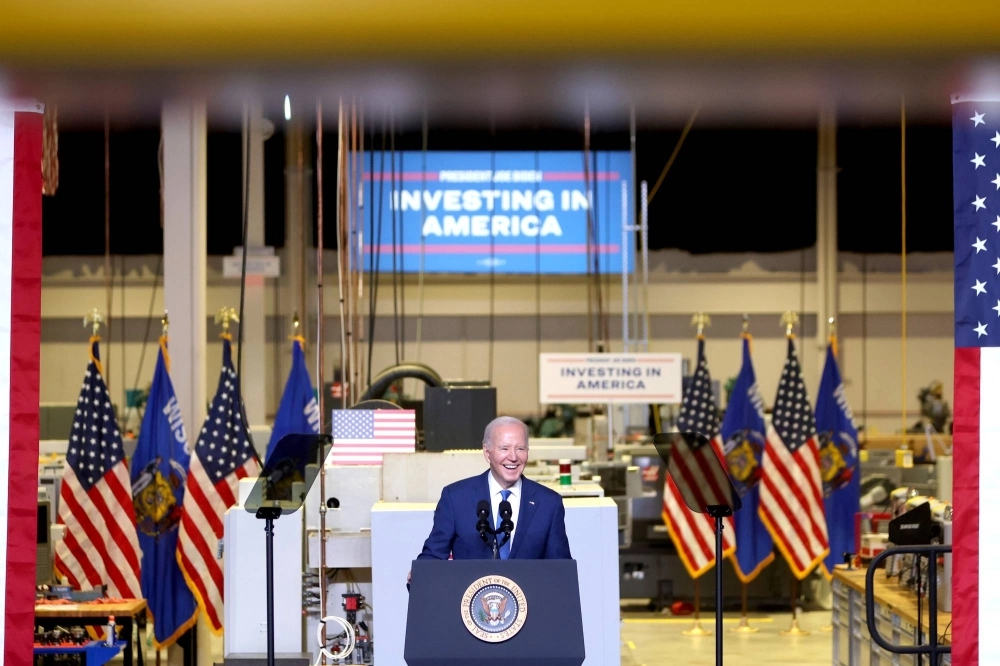 U.S. President Joe Biden touts semiconductor subsidies he says are bringing investments to U.S. communities as he seeks to curb Chinese access to advanced technology. U.S. President Joe Biden touts semiconductor subsidies he says are bringing investments to U.S. communities as he seeks to curb Chinese access to advanced technology.