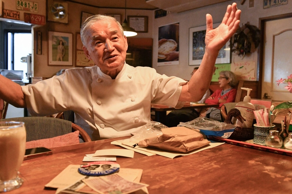 Kamekichi Fujiwara has been making 'New York-style' pizza in Tokyo's Kichijoji neighborhood since 1967. Kamekichi Fujiwara has been making 'New York-style' pizza in Tokyo's Kichijoji neighborhood since 1967.