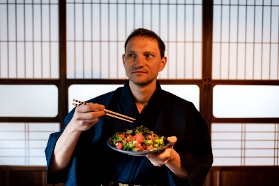 With the vegan lifestyle becoming more popular in recent years, Japanese restaurants and inns have begun to offer more vegetarian options. With the vegan lifestyle becoming more popular in recent years, Japanese restaurants and inns have begun to offer more vegetarian options.