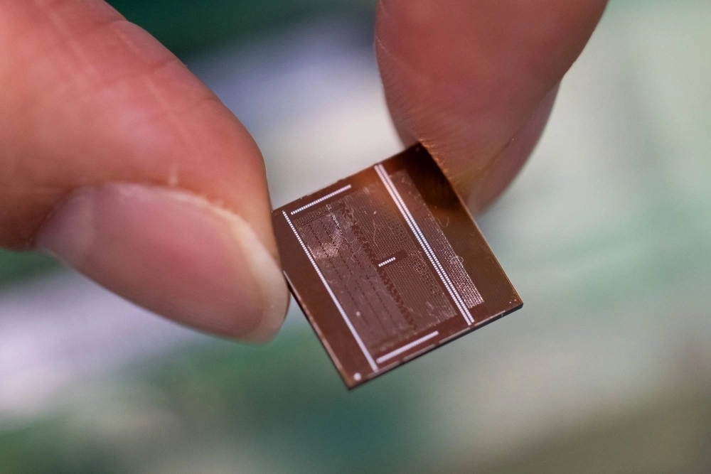 Samsung has won the long-awaited approval from artificial-intelligence giant Nvidia for a version of its high-bandwidth HBM3 memory chips. Samsung has won the long-awaited approval from artificial-intelligence giant Nvidia for a version of its high-bandwidth HBM3 memory chips.