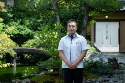 Chef Hironori Fujii moved his restaurant, Oryouri Fujii, to the Iwase district of Toyama City in 2019, finding the ideal setting in its historic surroundings. Chef Hironori Fujii moved his restaurant, Oryouri Fujii, to the Iwase district of Toyama City in 2019, finding the ideal setting in its historic surroundings.