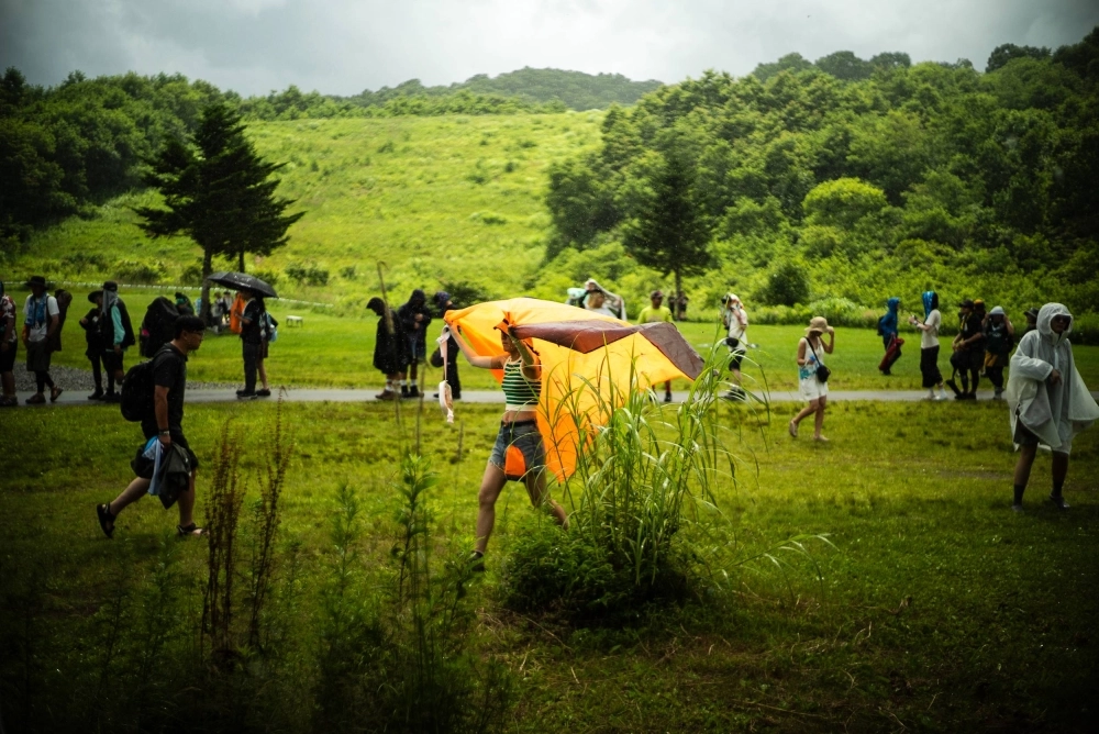 What would the Fuji Rock Festival have looked like if it had been an urban festival? Not like this, that's for sure.  What would the Fuji Rock Festival have looked like if it had been an urban festival? Not like this, that's for sure.