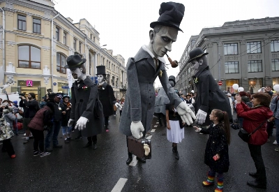 Giant figures depicting Russian authors Anton Chekhov, Alexander Pushkin, Daniil Kharms and Fyodor Dostoyevsky are paraded through a carnival in central Moscow in September 2015.   Giant figures depicting Russian authors Anton Chekhov, Alexander Pushkin, Daniil Kharms and Fyodor Dostoyevsky are paraded through a carnival in central Moscow in September 2015.