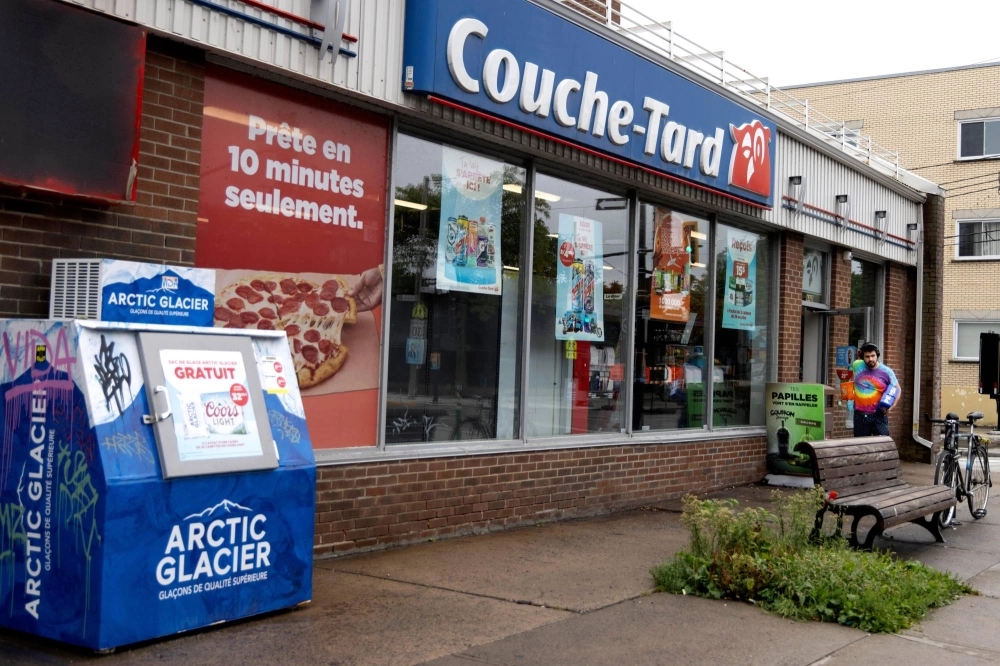 A Couche-Tard convenience store in Montreal. Canadian retailer Alimentation Couche-Tard has made a preliminary non-binding proposal to buy 7-Eleven owner Seven & I Holdings. A Couche-Tard convenience store in Montreal. Canadian retailer Alimentation Couche-Tard has made a preliminary non-binding proposal to buy 7-Eleven owner Seven & I Holdings.
