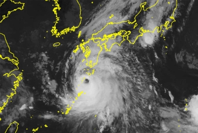 Typhoon Shanshan as it moves closer to the Kyushu region in this satellite photo on Wednesday Typhoon Shanshan as it moves closer to the Kyushu region in this satellite photo on Wednesday