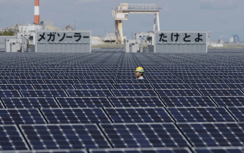 A solar power plant operated by Chubu Electric Power in Aichi Prefecture. Japan's significant renewable energy potential is little understood, even by its political leaders. A solar power plant operated by Chubu Electric Power in Aichi Prefecture. Japan's significant renewable energy potential is little understood, even by its political leaders.