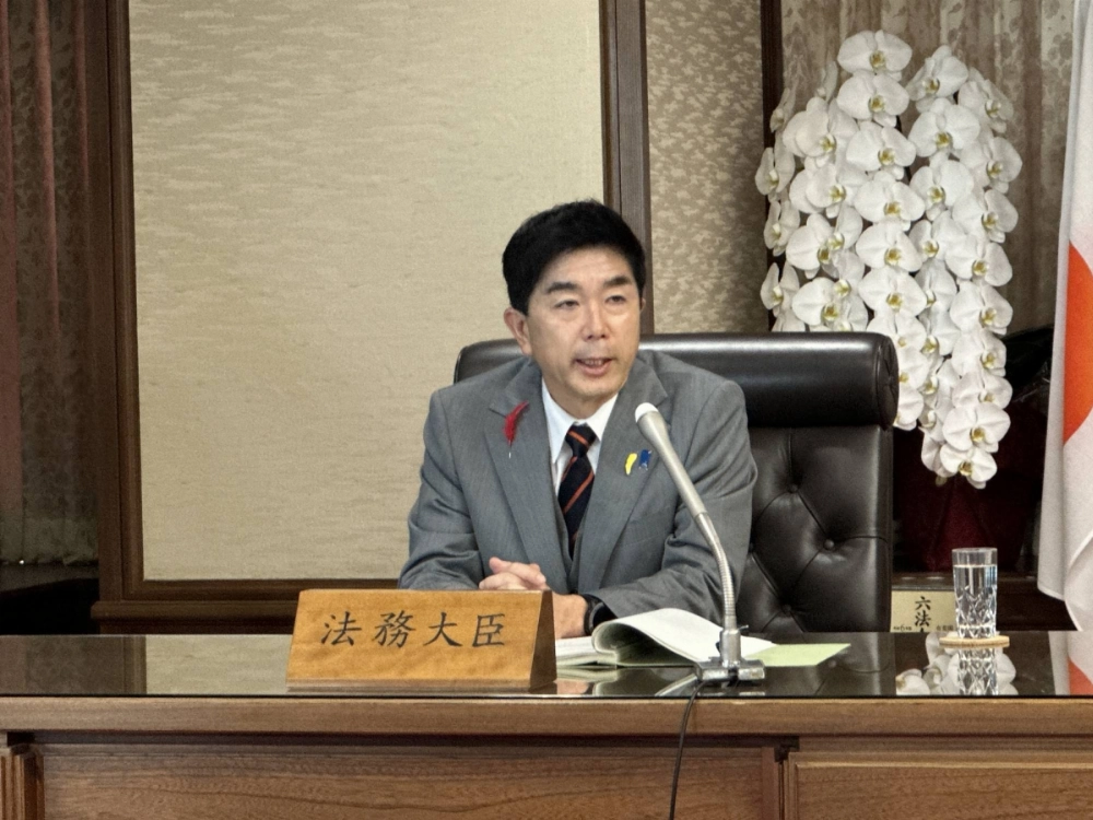 Justice Minister Hideki Makihara speaks during a joint interview with media outlets at his office in Tokyo on Friday. Justice Minister Hideki Makihara speaks during a joint interview with media outlets at his office in Tokyo on Friday.