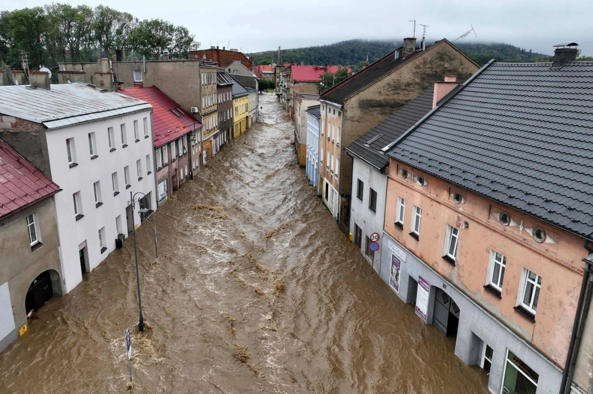 Flooded streets in Glucholazy, southern Poland, on Sept. 15 Flooded streets in Glucholazy, southern Poland, on Sept. 15