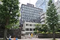 The headquarters of Bungeishunju, Shukan Bunshun's publisher, in Tokyo's Chiyoda Ward | Jiji