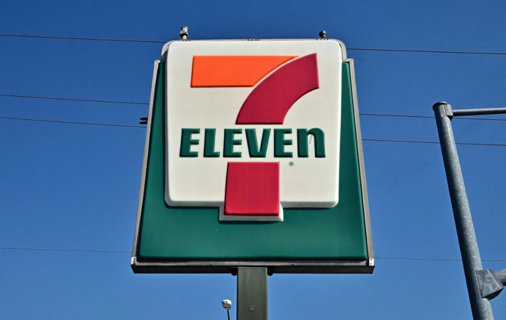 Seven & I Holdings has closed its convenience stores in Israel. Seven & I Holdings has closed its convenience stores in Israel.
