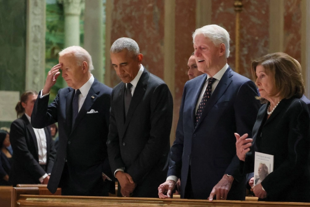 The Clintons and Barack Obama engineered the disastrous situation in the 2024 election and have long dominated the Democratic Party, with Joe Biden and Kamala Harris serving as their appointees.  The Clintons and Barack Obama engineered the disastrous situation in the 2024 election and have long dominated the Democratic Party, with Joe Biden and Kamala Harris serving as their appointees.