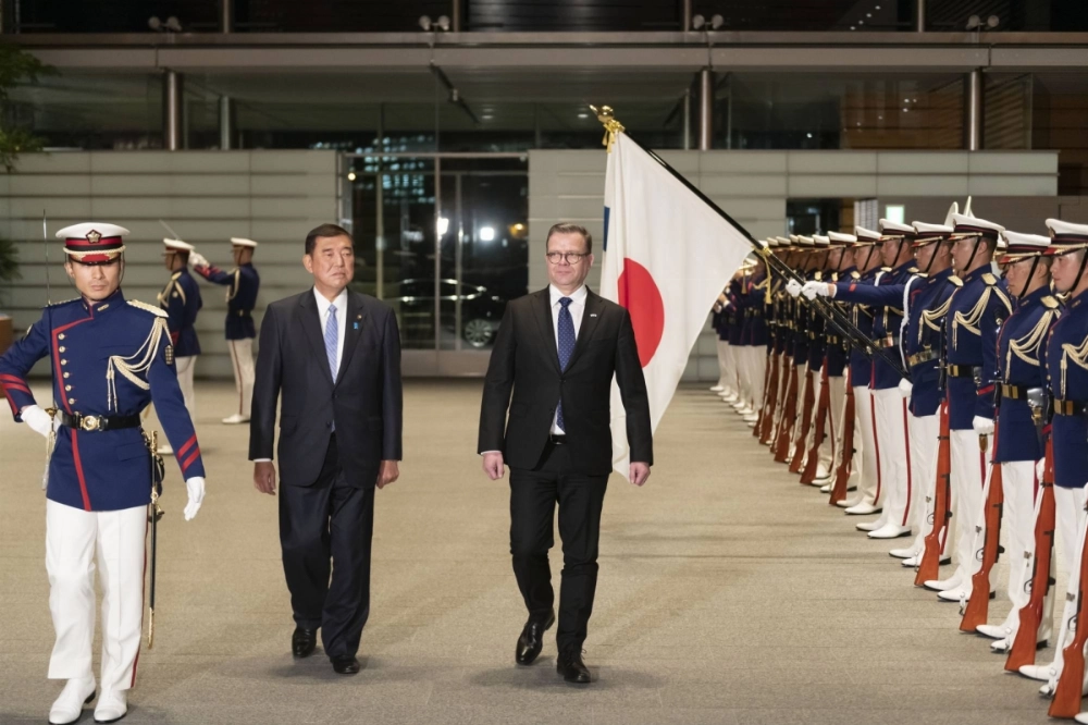 Finnish Prime Minister Petteri Orpo (right) and Prime Minister Shigeru Ishiba in Tokyo on Dec. 10 prior to talks on political, trade and economic relations Finnish Prime Minister Petteri Orpo (right) and Prime Minister Shigeru Ishiba in Tokyo on Dec. 10 prior to talks on political, trade and economic relations