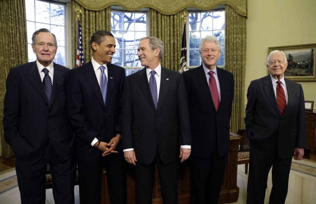 Former U.S. President Jimmy Carter in a group photo with his successors at the White House on Jan. 7, 2009. From left: George H.W. Bush; President-elect Barack Obama; President George W. Bush and Bill Clinton Former U.S. President Jimmy Carter in a group photo with his successors at the White House on Jan. 7, 2009. From left: George H.W. Bush; President-elect Barack Obama; President George W. Bush and Bill Clinton