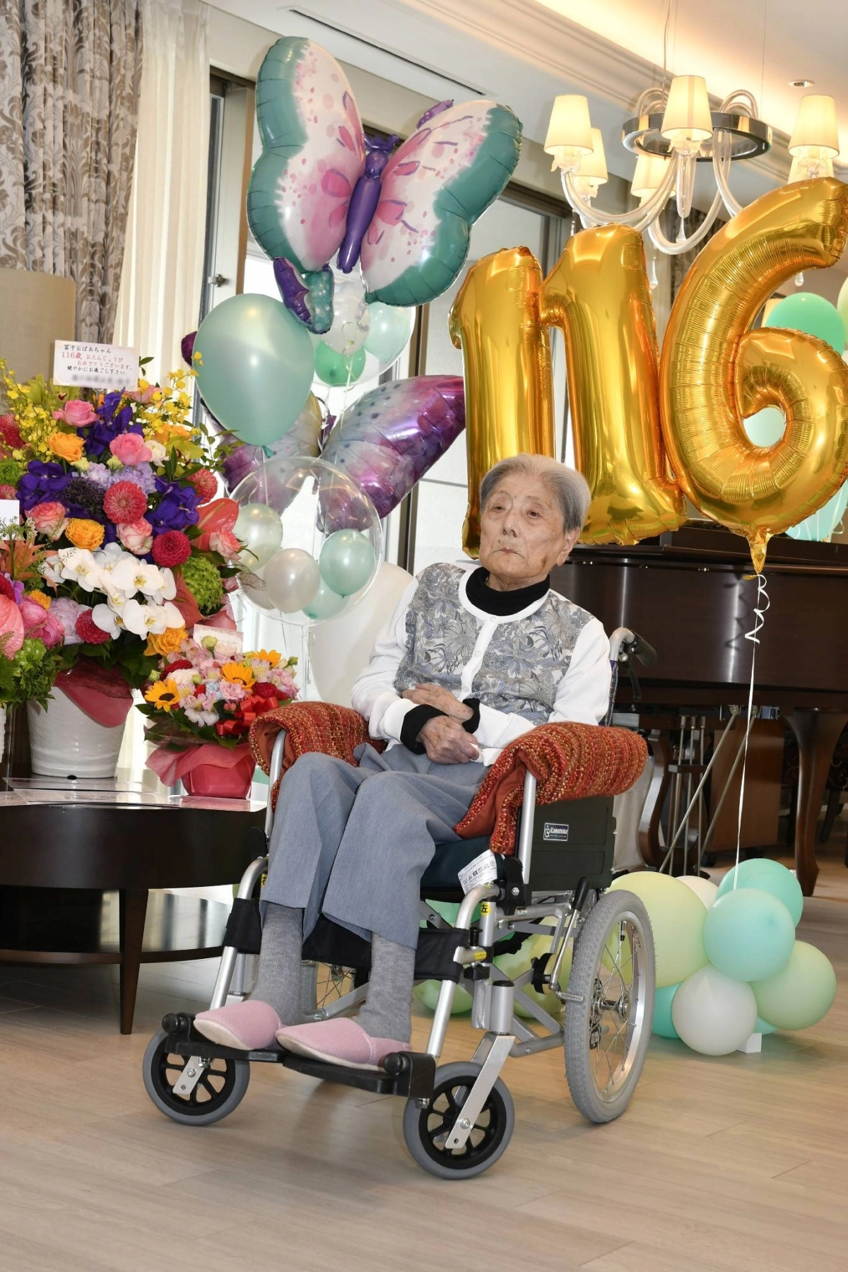 Tomiko Itooka died of old age in a nursing home for the elderly in the city of Ashiya, Hyogo Prefecture. Tomiko Itooka died of old age in a nursing home for the elderly in the city of Ashiya, Hyogo Prefecture.