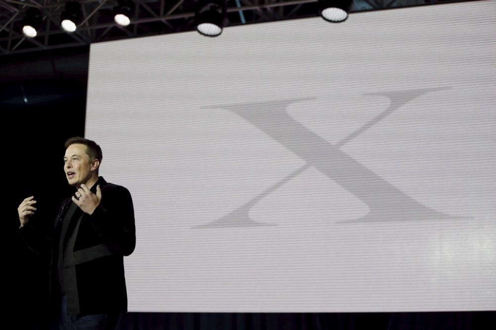 Elon Musk’s recent decision to demonetize far-right critics on X has sparked confusion about free speech on social media, with both sides misinterpreting the platform’s role in content distribution and monetization. Elon Musk’s recent decision to demonetize far-right critics on X has sparked confusion about free speech on social media, with both sides misinterpreting the platform’s role in content distribution and monetization.