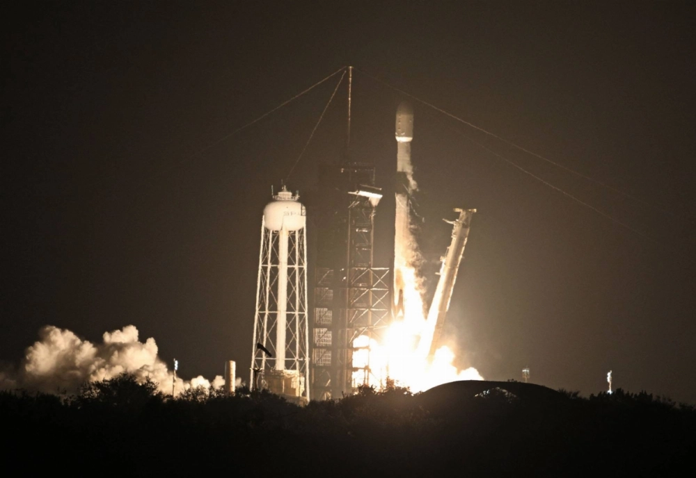 A SpaceX Falcon 9 rocket carrying Ispace's Resilience lunar lander lifts off from the Kennedy Space Center in Cape Canaveral, Florida, on Wednesday. A SpaceX Falcon 9 rocket carrying Ispace's Resilience lunar lander lifts off from the Kennedy Space Center in Cape Canaveral, Florida, on Wednesday.